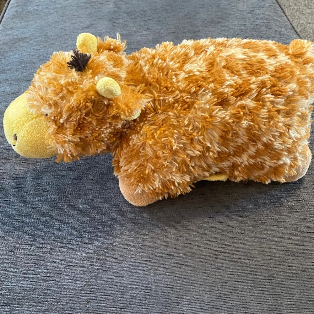 Pillow Pets Pee-Wees Giraffe Plush Small 13 inch Tan Yellow Excellent Condition